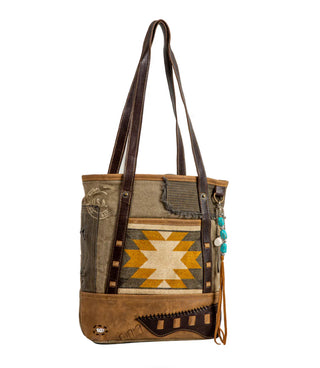 coyote Bag Charmed Concealed carry bag